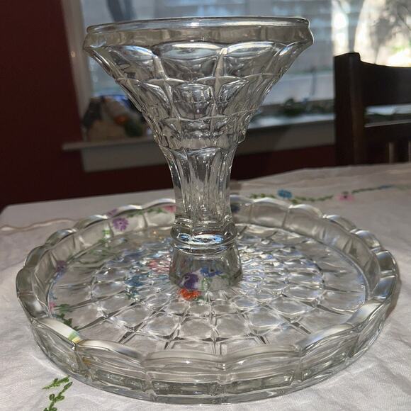 Vintage Indiana Glass 10” Round Constellation Cake Stand With Rum Well - Picture 6 of 9